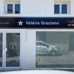 Image d'un panneau enseigne