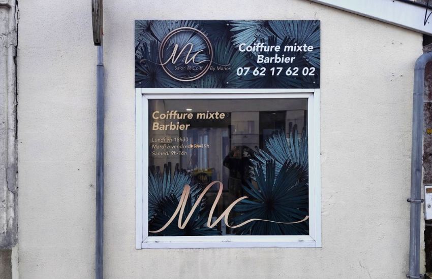 Image d'un panneau enseigne