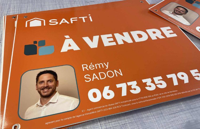 Image de panneau publicitaire