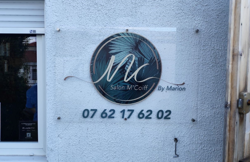 Image d'une plaque professionnelle